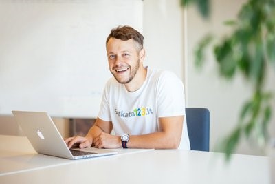 Kaip sutvarkyti visą sąskaitų faktūrų sistemą vienoje vietoje?